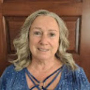 Meet your Posher, Sharlon